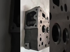 D1305 Đầu xi lanh hoàn chỉnh được nạp cho máy kéo Kubota B2710HSD F3060 F3060-R